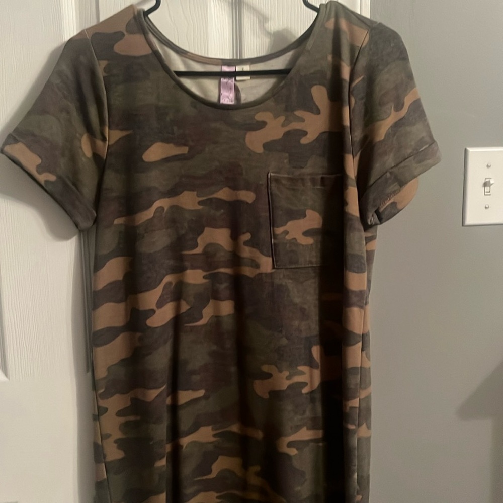 Size S Francesca’s camo dress